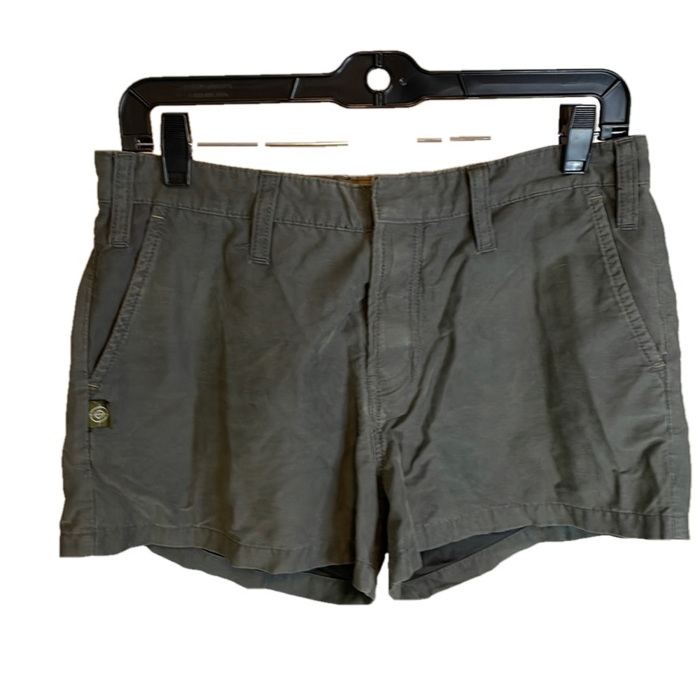 Code Bleu Olive Green Casual Shorts Pockets Comfort Summer Style